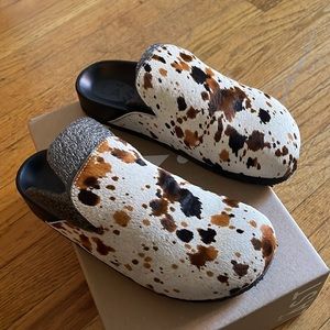 LÄST Cassie Pony Hair Mules